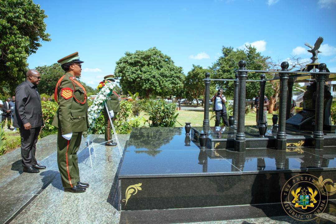 630118154_2059648381509131_2368189832813972048_n